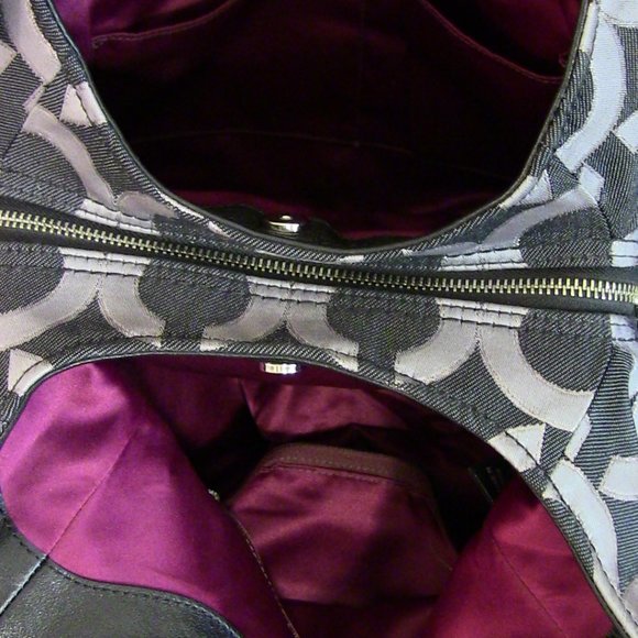 Silver COACH Shoulder Purse/ Handbag - Picture 6 of 9